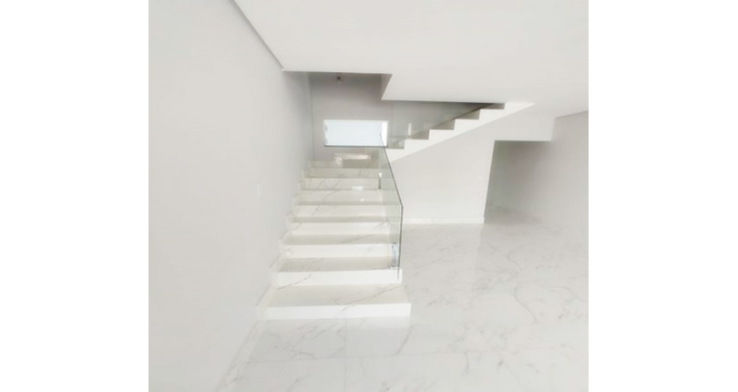 Sobrado novo à venda no Jardim Maristela na Rua Coronel Augusto Machado 306