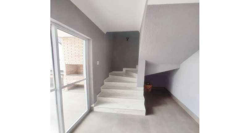 Sobrado novo à venda no Jardim Maristela na Rua Coronel Augusto Machado 306