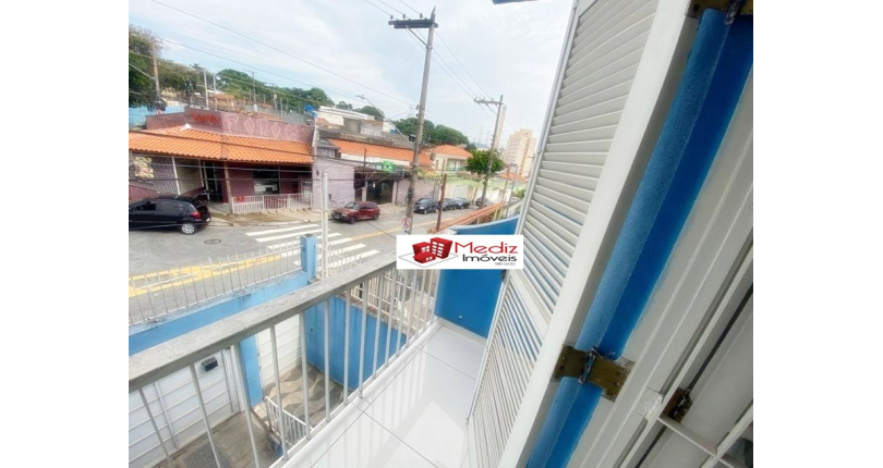 Belo Sobrado à venda no Jardim Santo Elias na Rua Cícero Fernandes de Lyra