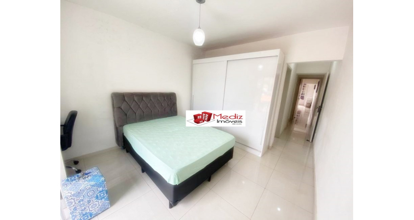 Belo Sobrado à venda no Jardim Santo Elias na Rua Cícero Fernandes de Lyra