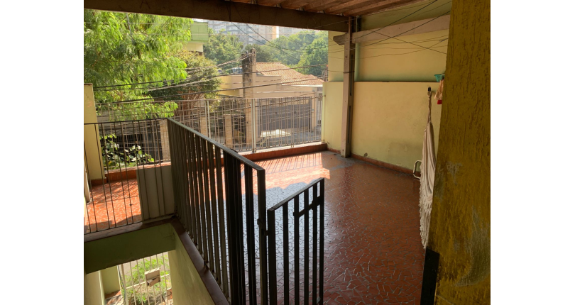 Sobrado à venda Rua Willis Roberto Banks, Parque Maria Domitila - Imóveis à Venda