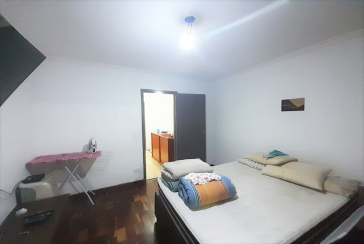 Bom Sobrado à venda no Conjunto Residencial Vista Verde na Rua Ricardo Abed