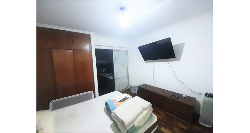 Bom Sobrado à venda no Conjunto Residencial Vista Verde na Rua Ricardo Abed