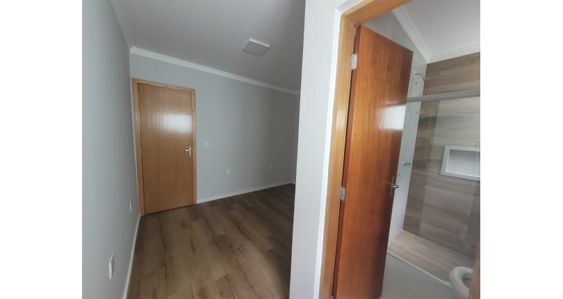 Belo Sobrado novo à venda na Vila Jaguara na Rua Pinheiro Raposo 151