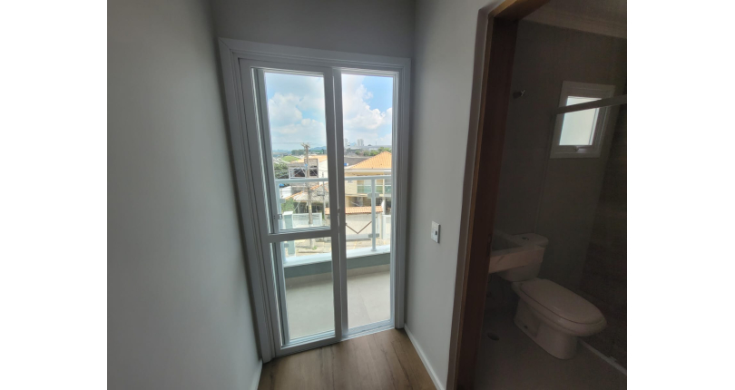 Belo Sobrado novo à venda na Vila Jaguara na Rua Pinheiro Raposo 151