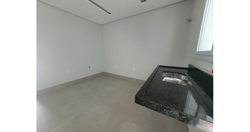 Belo Sobrado novo à venda na Vila Jaguara na Rua Pinheiro Raposo 151