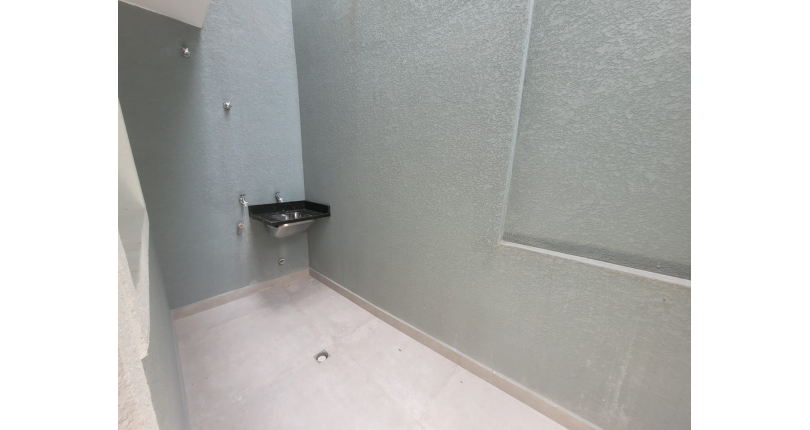 Belo Sobrado novo à venda na Vila Jaguara na Rua Pinheiro Raposo 151