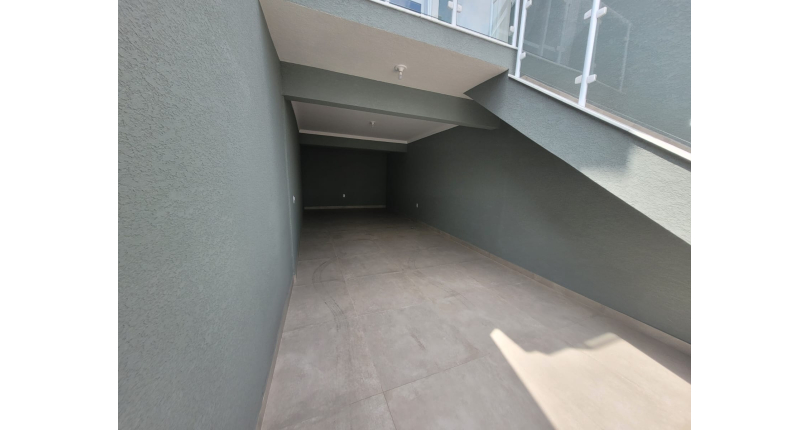 Belo Sobrado novo à venda na Vila Jaguara na Rua Pinheiro Raposo 151