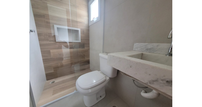 Belo Sobrado novo à venda na Vila Jaguara na Rua Pinheiro Raposo 153