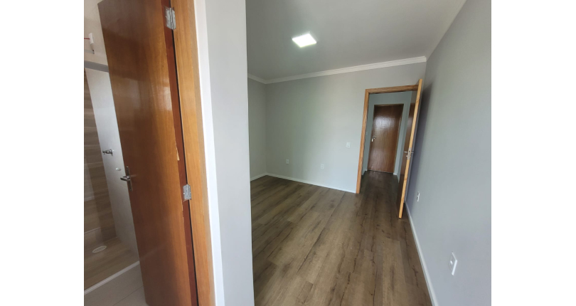 Belo Sobrado novo à venda na Vila Jaguara na Rua Pinheiro Raposo 153