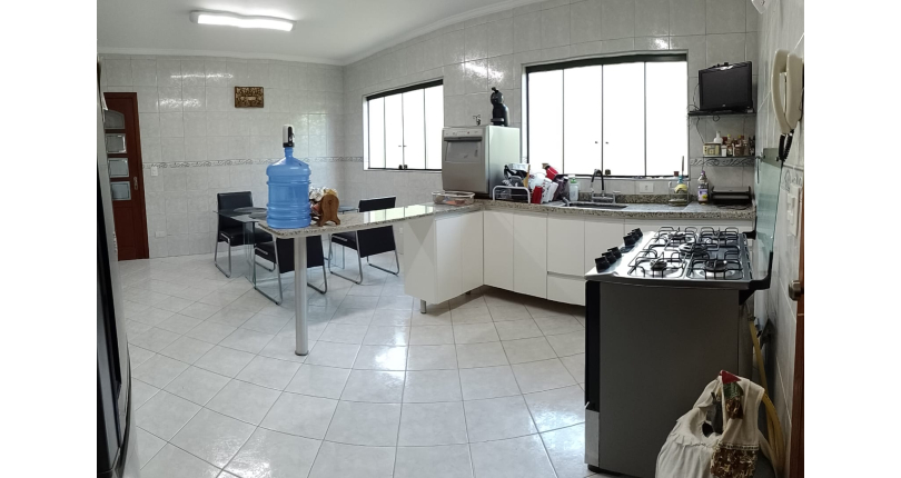 Sobrado à venda Rua Fontes da Silva, Jardim Regina - Imóveis à Venda