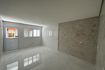  Lindo Sobrado novo à venda no Parque São Domingos na Rua Sérvio Clevinski 54