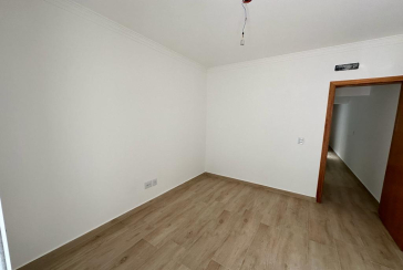  Lindo Sobrado novo à venda no Parque São Domingos na Rua Sérvio Clevinski 54