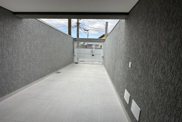  Lindo Sobrado novo à venda no Parque São Domingos na Rua Sérvio Clevinski 54