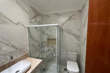  Lindo Sobrado novo à venda no Parque São Domingos na Rua Sérvio Clevinski 52