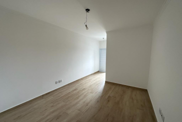   Lindo Sobrado novo à venda no Parque São Domingos na Rua Sérvio Clevinski 52