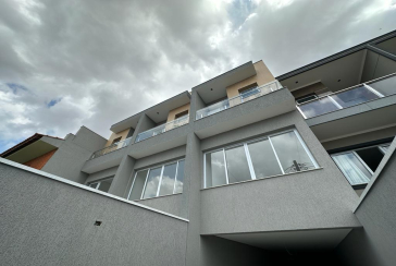 Lindo Sobrado novo à venda no Parque São Domingos na Rua Sérvio Clevinski 60