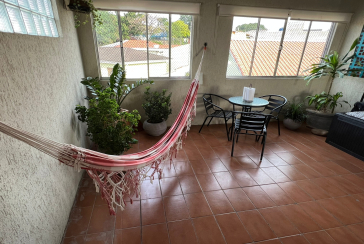 Linda Casa Térrea à venda no Jardim São José (Zona Norte) na Praça Ribeira das Naus