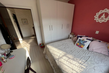 Linda Casa Térrea à venda no Jardim São José (Zona Norte) na Praça Ribeira das Naus