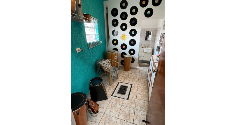 Linda Casa Térrea à venda no Jardim São José (Zona Norte) na Praça Ribeira das Naus