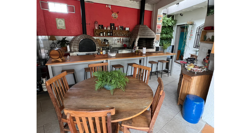 Linda Casa Térrea à venda no Jardim São José (Zona Norte) na Praça Ribeira das Naus