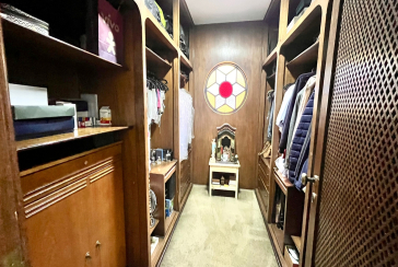 Belo Sobrado à venda no Alto da Lapa na Rua Lomas Valentinas