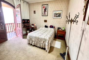 Belo Sobrado à venda no Alto da Lapa na Rua Lomas Valentinas