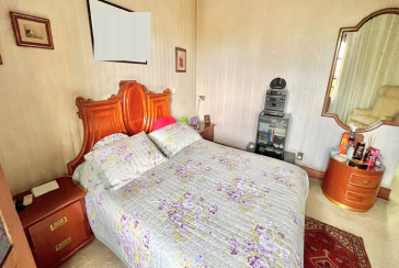 Belo Sobrado à venda no Alto da Lapa na Rua Lomas Valentinas