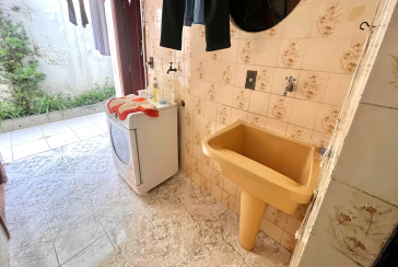 Belo Sobrado à venda no Alto da Lapa na Rua Lomas Valentinas