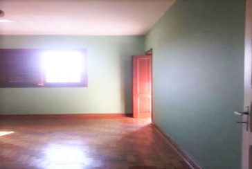 Belo Sobrado à venda na Chácara Inglesa na Rua Soldado João de Oliveira