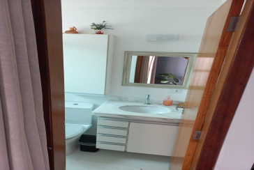 Lindo Sobrado à venda no Parque São Domingos na Rua Homero Sales