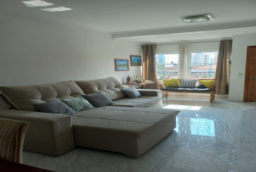 Lindo Sobrado à venda no Parque São Domingos na Rua Homero Sales