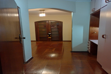 Belo Sobrado à venda no Jardim Marisa na Rua Madre Maria Villac