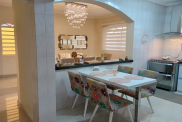 Belo Sobrado à venda no Jardim Marisa na Rua Madre Maria Villac