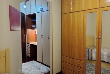 Belo Sobrado à venda no Jardim Marisa na Rua Madre Maria Villac