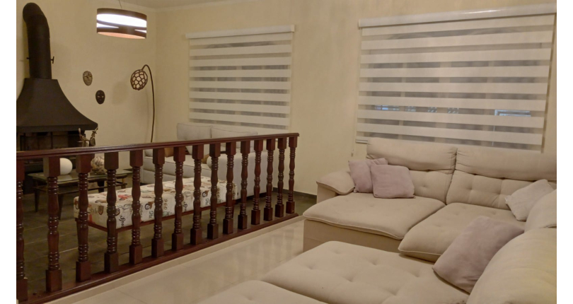 Belo Sobrado à venda no Jardim Marisa na Rua Madre Maria Villac