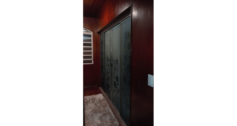 Belo Sobrado à venda no Jardim Marisa na Rua Madre Maria Villac