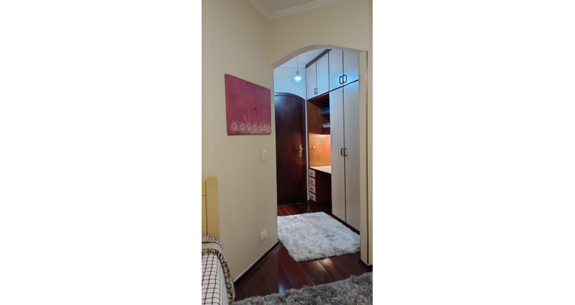 Belo Sobrado à venda no Jardim Marisa na Rua Madre Maria Villac