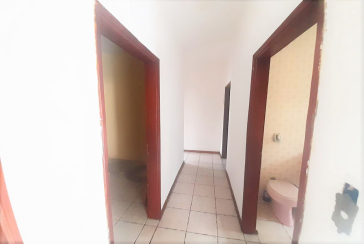 Casa assobradada à venda na Vila Pereira Barreto na Avenida Miguel de Castro