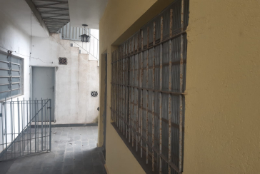 Casa assobradada à venda na Vila Pereira Barreto na Avenida Miguel de Castro