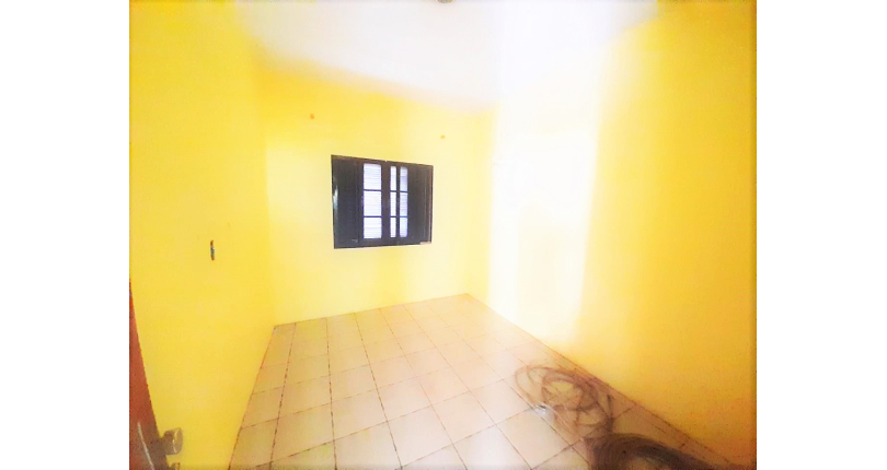 Casa assobradada à venda na Vila Pereira Barreto na Avenida Miguel de Castro