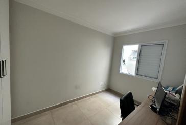 Belo Sobrado à venda no Parque Maria Domitila na Rua José Teodoro Vieira 