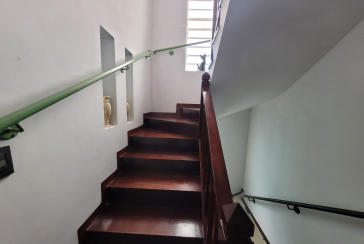 Sobrado à venda no Parque São Domingos na Rua Amílcar Barbuy