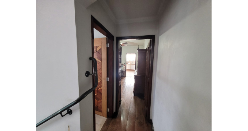 Sobrado à venda no Parque São Domingos na Rua Amílcar Barbuy