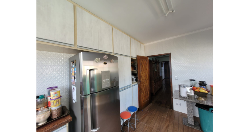 Sobrado à venda no Parque São Domingos na Rua Amílcar Barbuy