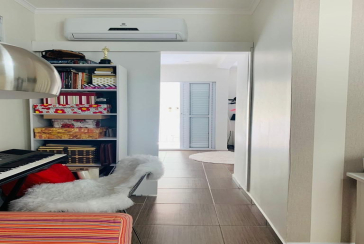 Belo Sobrado à venda no Parque São Domingos na Rua Dirceu de Almeida