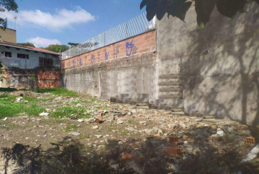 Terreno à venda na Vila Hamburguesa na Avenida Queiroz Filho