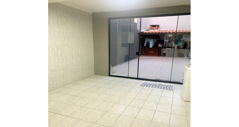 Sobrado à venda no Conjunto Residencial Vista Verde na Rua Ricardo Abed