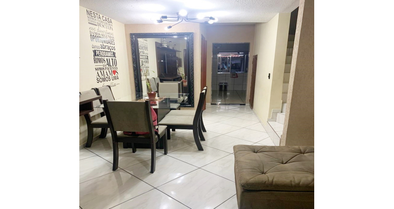 Sobrado à venda no Conjunto Residencial Vista Verde na Rua Ricardo Abed