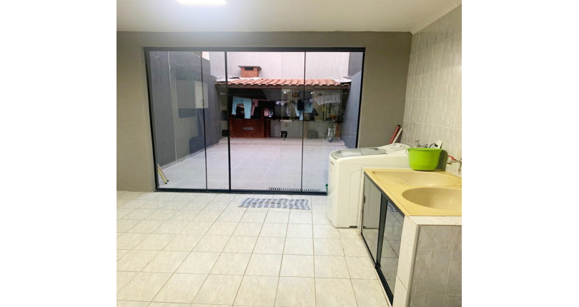 Sobrado à venda no Conjunto Residencial Vista Verde na Rua Ricardo Abed